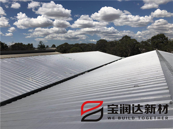 寶潤(rùn)達(dá)聚氨酯屋面板