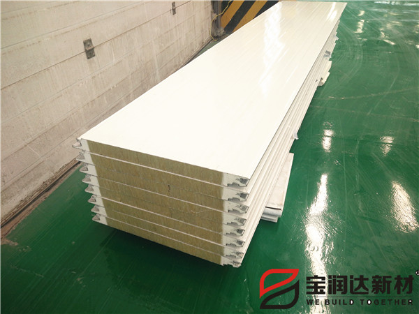 寶潤達(dá)聚氨酯復(fù)合板成品