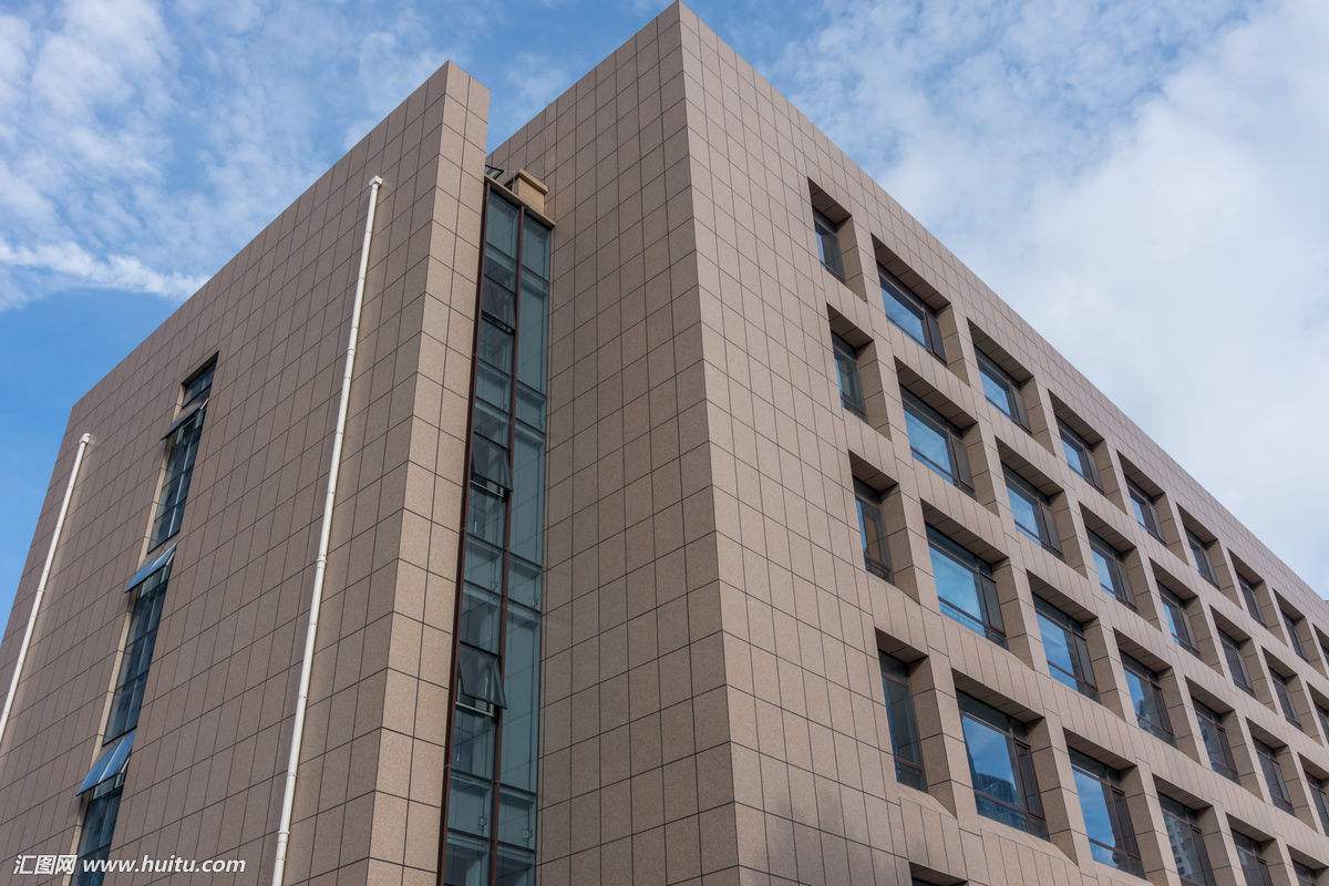 墻勢(shì) | 寶潤達(dá)外墻保溫一體板的詩和遠(yuǎn)方 