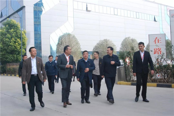 【要聞】許昌市人民檢察院黨組書記、檢察長張桂平一行蒞臨寶潤達(dá)參觀調(diào)研