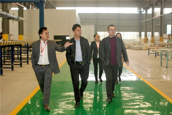 合作共享，同創(chuàng)未來！鑫光正集團(tuán)董事長一行來訪寶潤達(dá)參觀交流