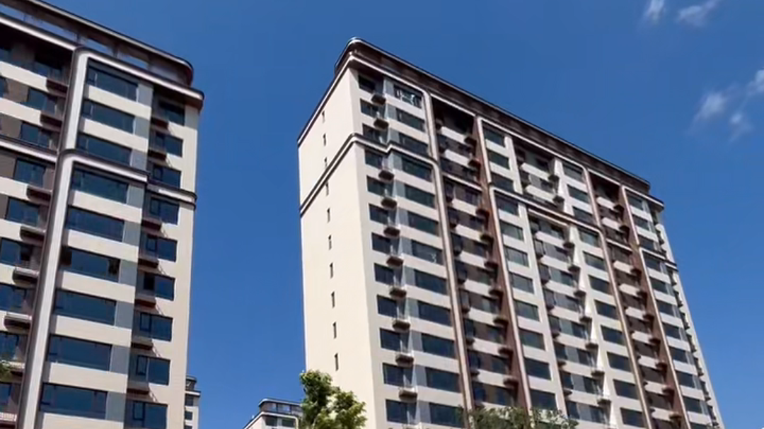 零下30℃嚴(yán)寒挑戰(zhàn)！寶潤(rùn)達(dá)助力內(nèi)蒙古康誠(chéng)啟元府打造高品質(zhì)住宅幕墻！